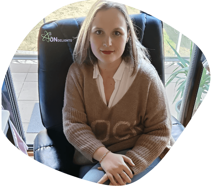Ana-Martinez-Mantero-ondelights.com-block-2-1.png